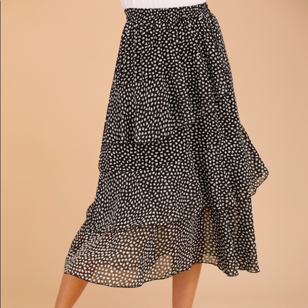 Polka dot ruffle skirt